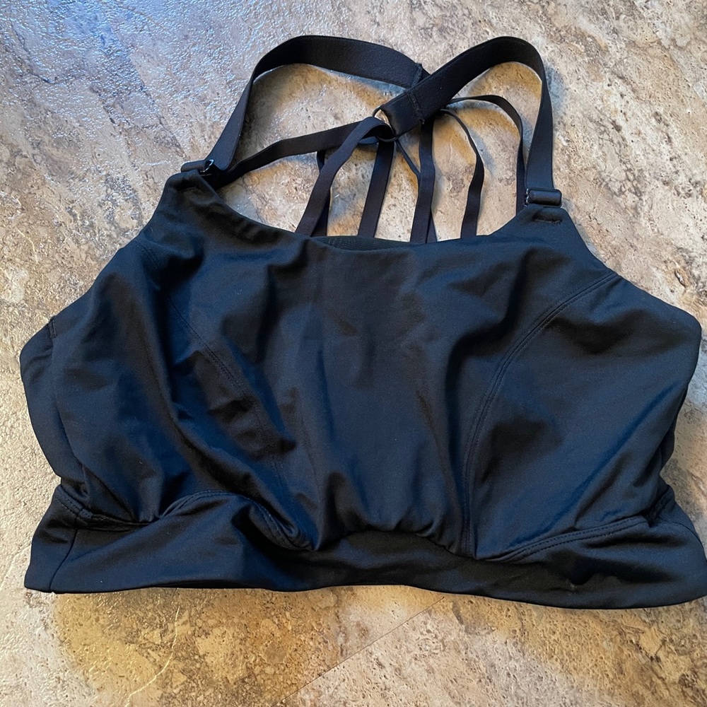 LIVI sports bra size 18